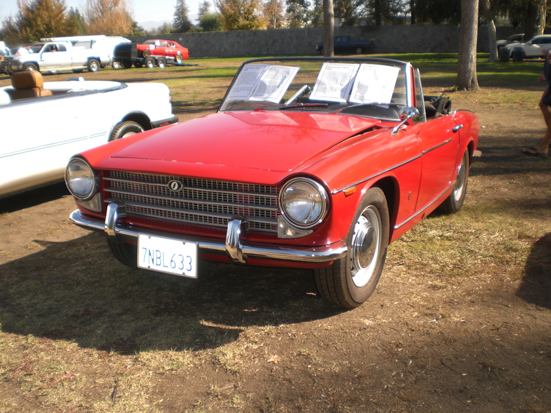 Illustration for article titled Cool French and Italian Cars in the Valley (Part Deux)